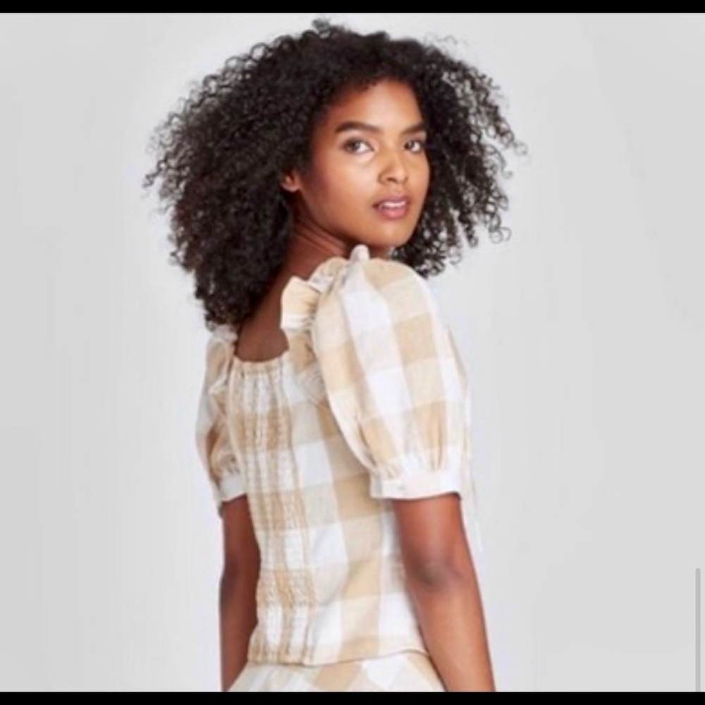 Who What Where beige Plaid top